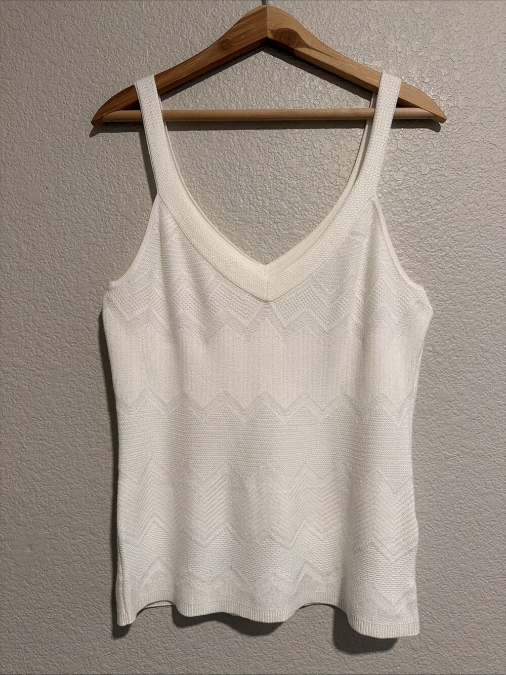 NEW WHBM Knit Blouse Top Luxury Minimalist Career Trad Wife Cottage Feminine M